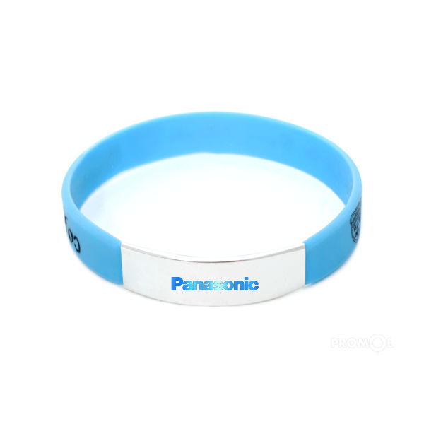 Pulseira de silicone com acabamento em metal