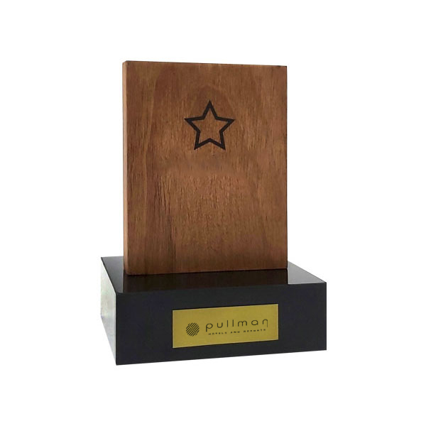 Troféu De Madeira Personalizado