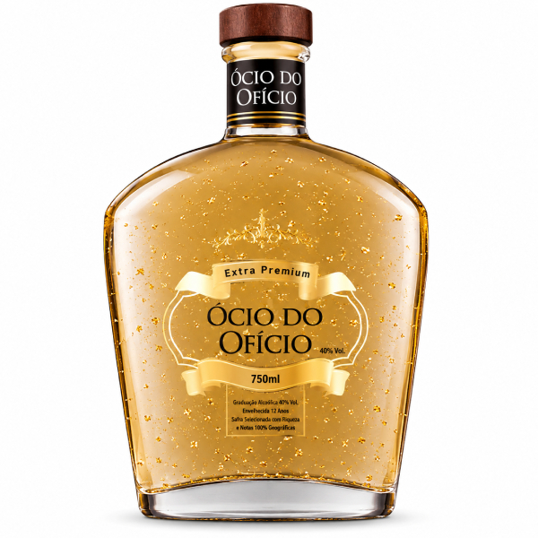 Cachaça Personalizada com Flocos de Ouro