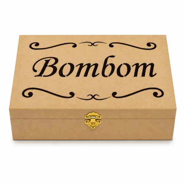 Caixa de Bombom Personalizada em Madeira