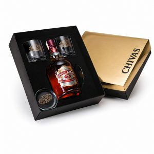 Kit Whisky Chivas Regal com Copo e Porta-Copo