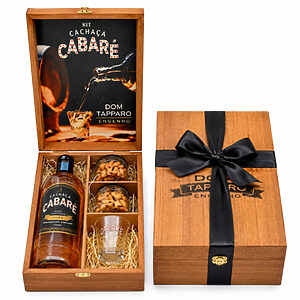 Kit Cachaça com Aperitivos Personalizado